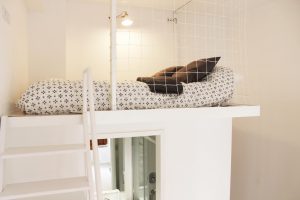 Habitación con cama doble para estudiantes en Gran Vía